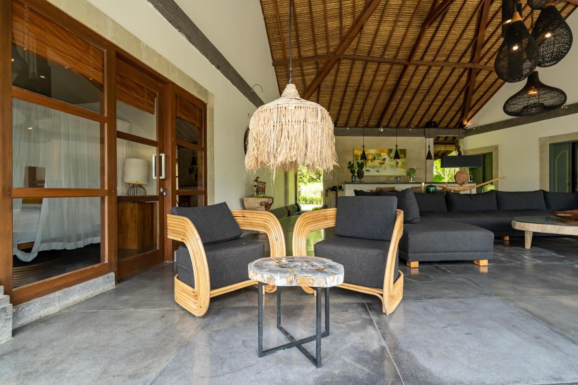 Villa Themma Jungle - Sumptuous 3Br Luxury Villa With Majestic Jungle View North Of Ubud Εξωτερικό φωτογραφία
