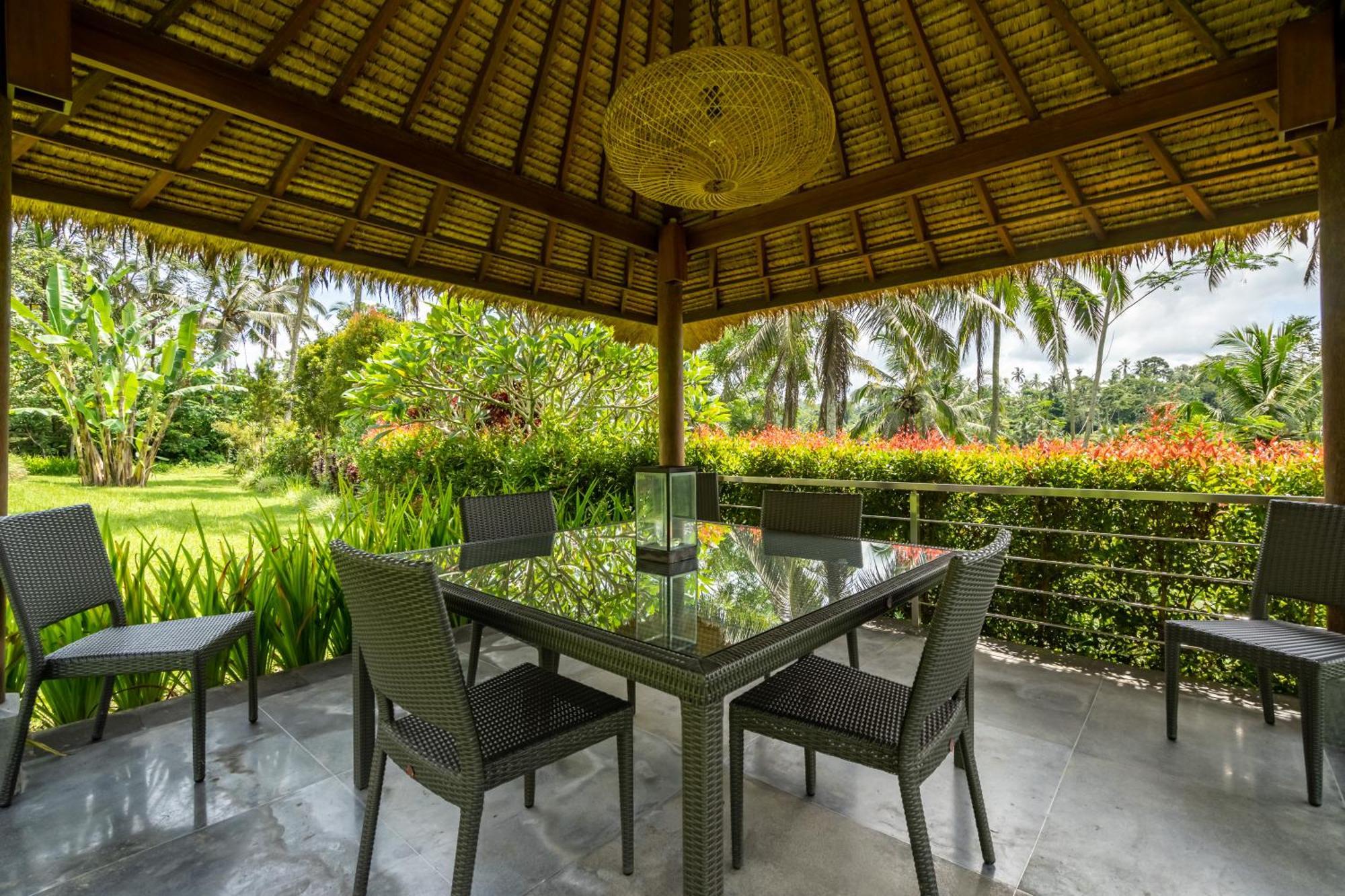 Villa Themma Jungle - Sumptuous 3Br Luxury Villa With Majestic Jungle View North Of Ubud Εξωτερικό φωτογραφία