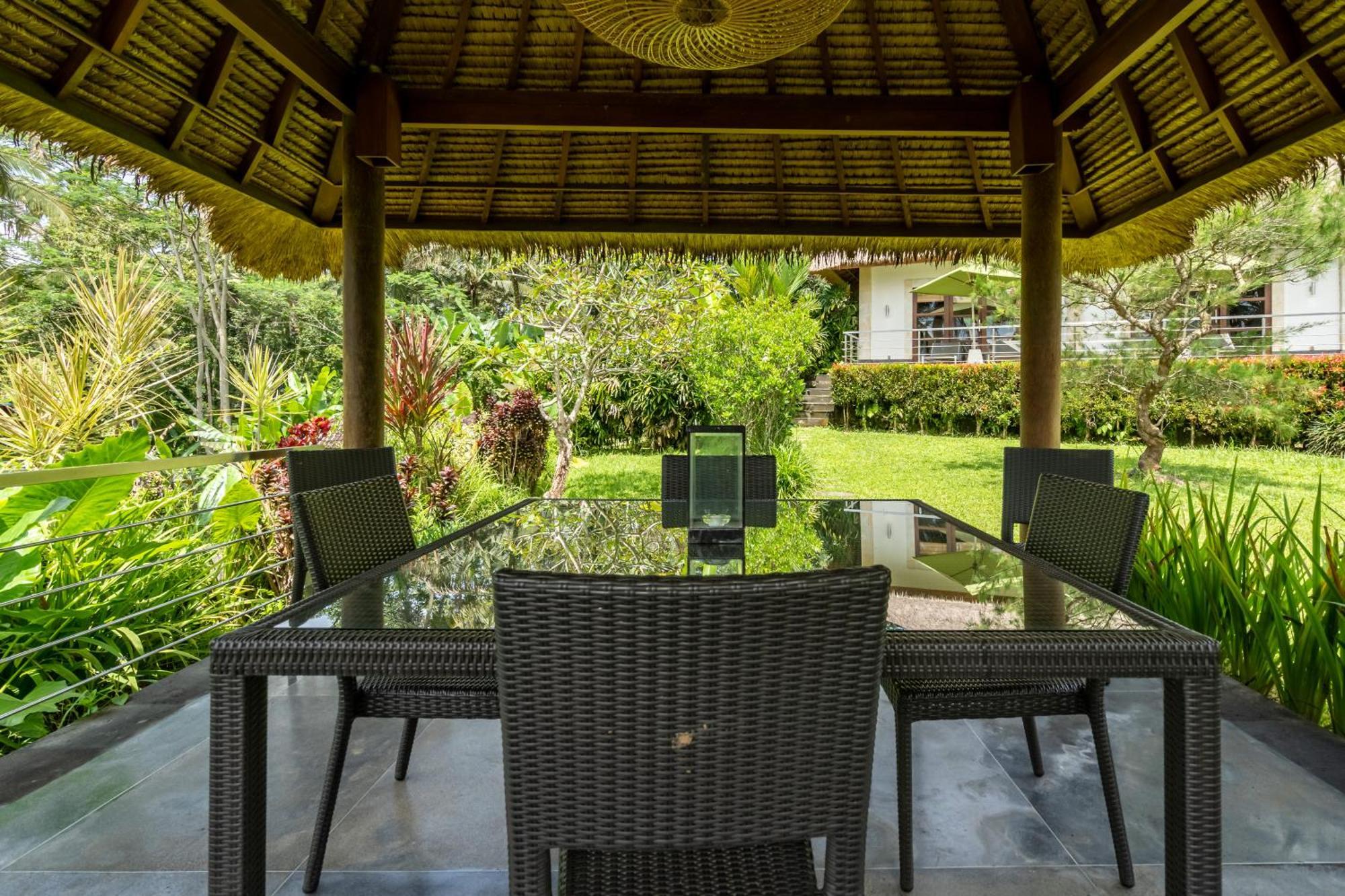 Villa Themma Jungle - Sumptuous 3Br Luxury Villa With Majestic Jungle View North Of Ubud Εξωτερικό φωτογραφία